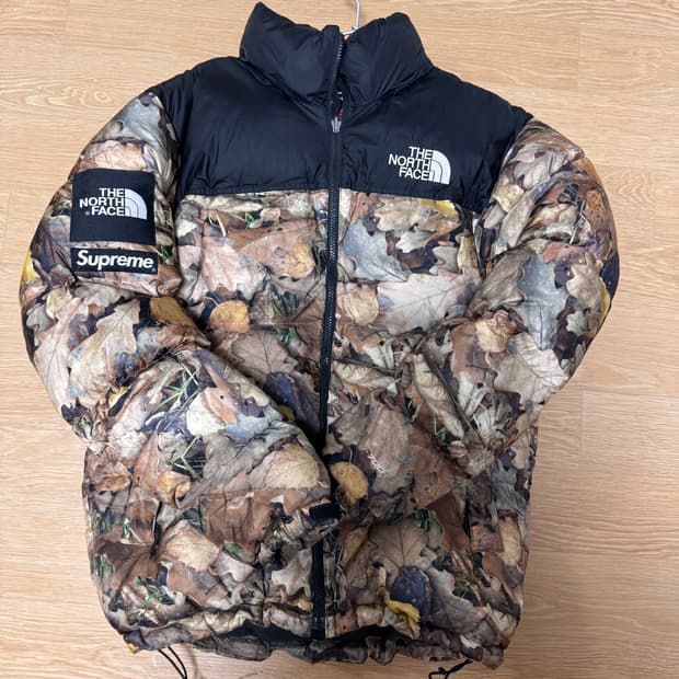 16FW 슈프림 X 노스페이스 낙엽 눕시 M