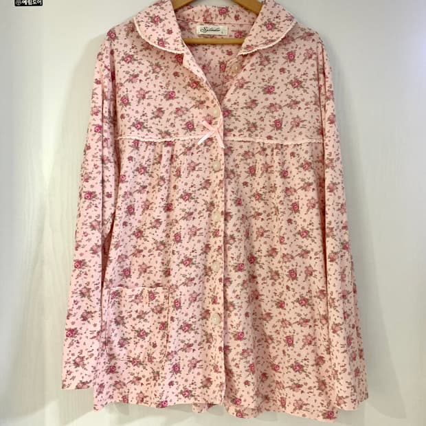 핑크 모리 잔꽃 잠옷