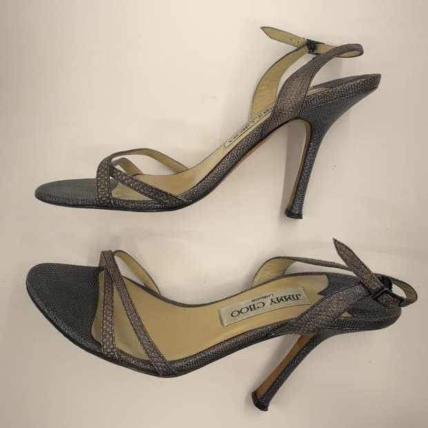 지미추 글리터 스트래피 힐