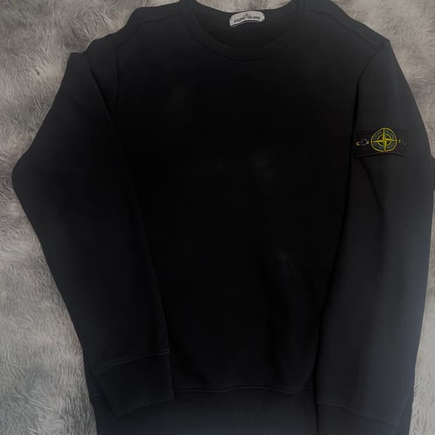 스톤아일랜드 맨투맨