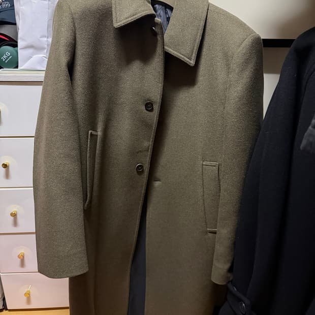 렉토 하이랜드 코트 거의새거