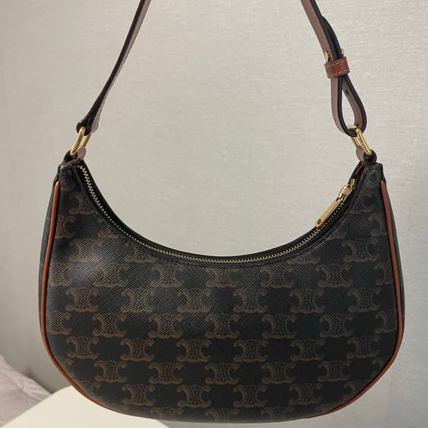 셀린 트리옹페 아바백