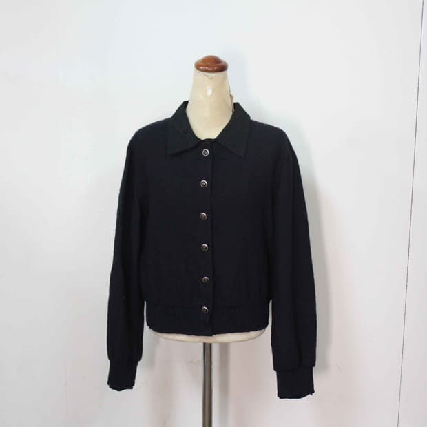 N-10573/마인 23SS 여성용 로고 버튼 가디건 82-94-160