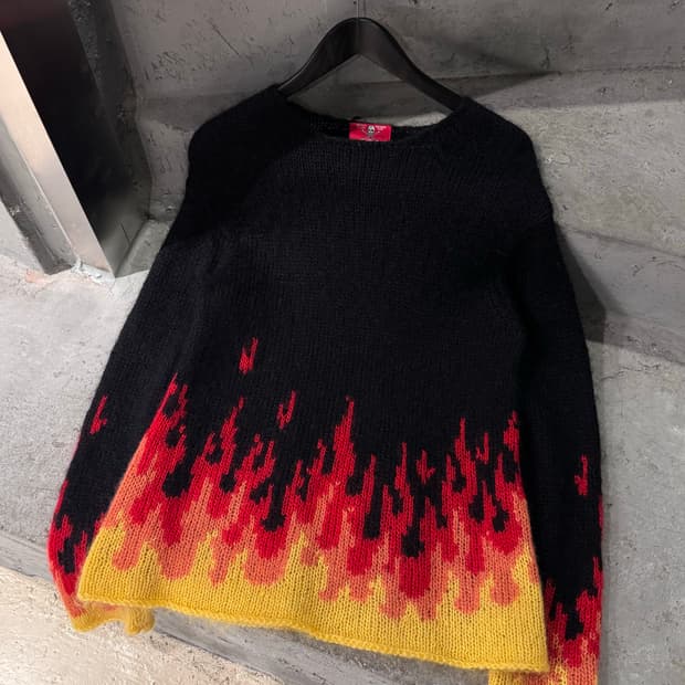 크림소다 플레이 모헤어 울 니트