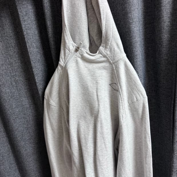 미스치프 크롭 후드티