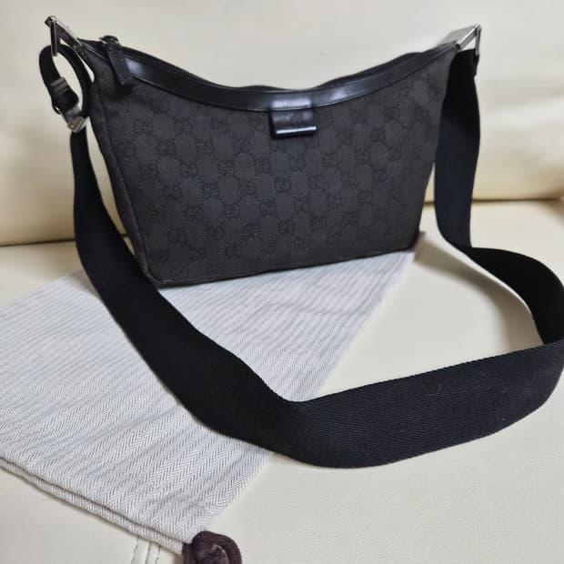 구찌정품 크로스백 