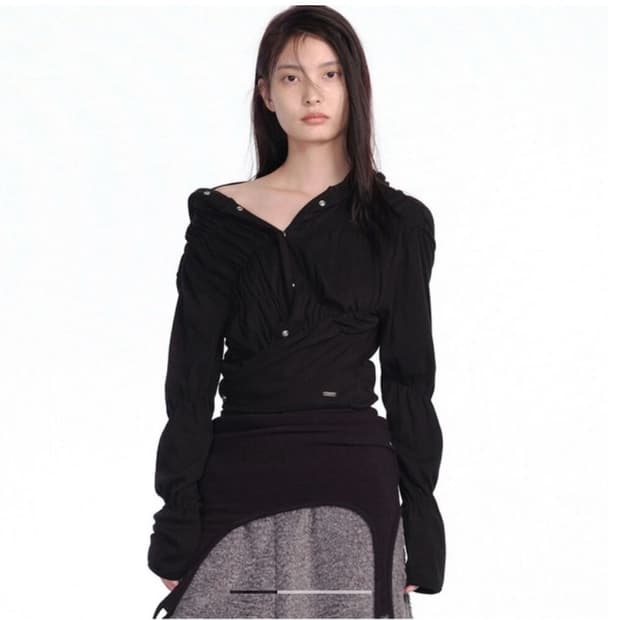 세릭 SHIRRING WRAP HOOD CARDIGAN 