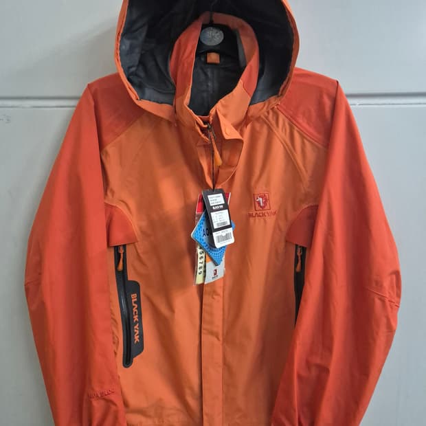 블랙야크 등산 자켓 (100)