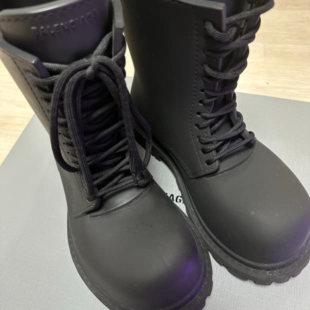 발렌시아가 스테로이드 부츠41size