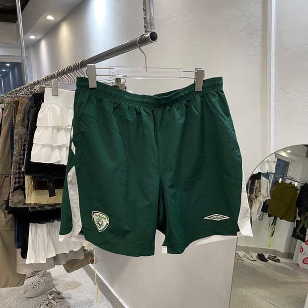 Umbro jersey half pants