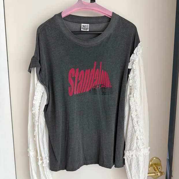 STANDALONE FRILL BLOUSE LAYERED T-SHIRT 