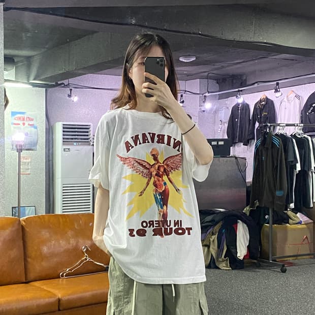 너바나 월드투어 93 반팔티 B2084