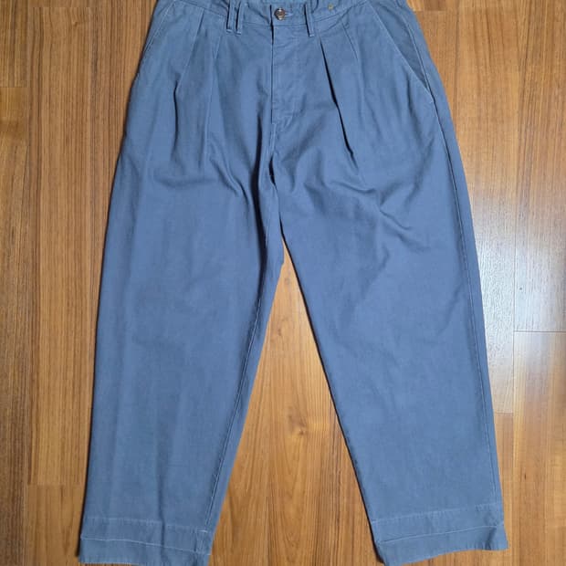 Anachronorm 블루 그레이 핀턱 와이드 팬츠