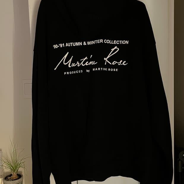 (L)마틴로즈 후디