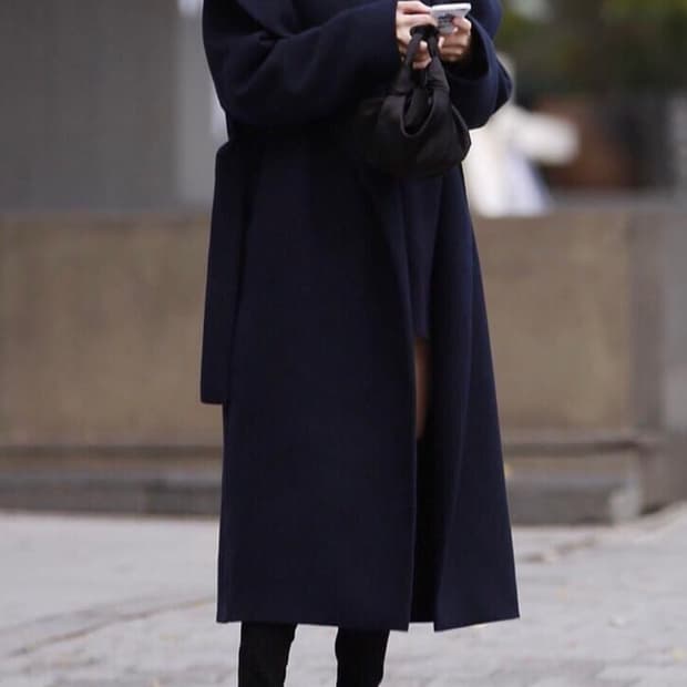 콜리로뜨 울 캐시미어 케이프 롱코트 (55)