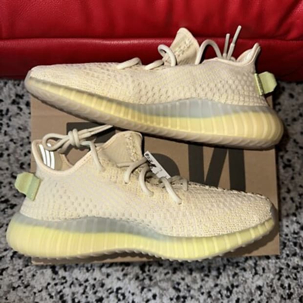 아디다스 이지 부스트 350 V2 플랙스 2022