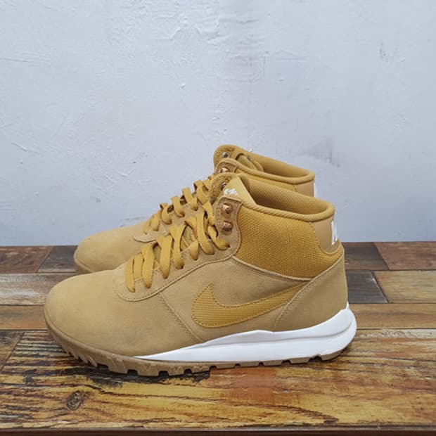 NIKE 나이키 후드랜드 스웨이드 브라운 부츠 (265MM)