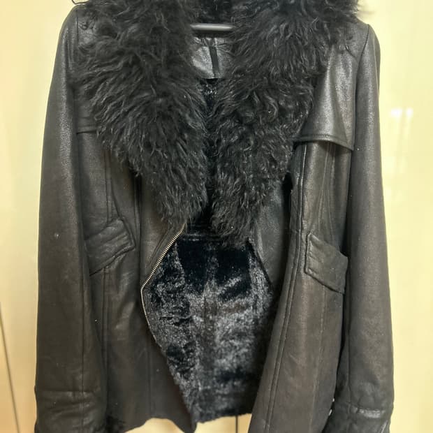 shearling jacket black  vintage- 44-55