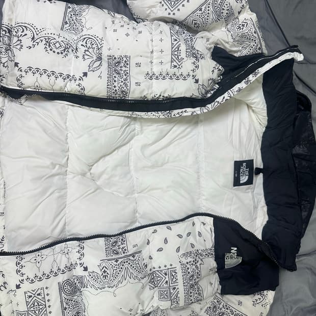 노스페이스 패딩