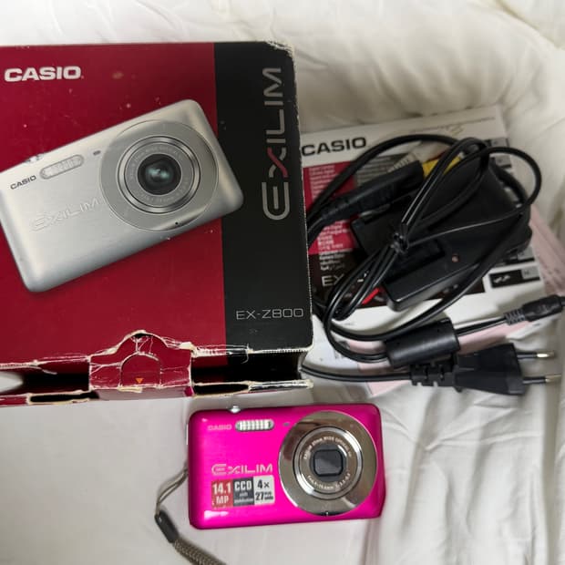 카시오z800 체리핑크 디카 카메라 풀박스🍒💖✨ casio z800