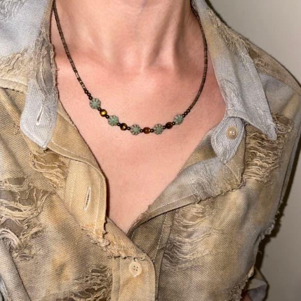 오프더쉘 보타닉 앤틱 원석 목걸이