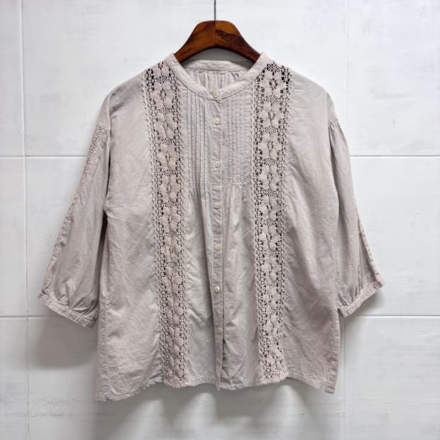 펀칭 자수 코튼 블라우스 JPN