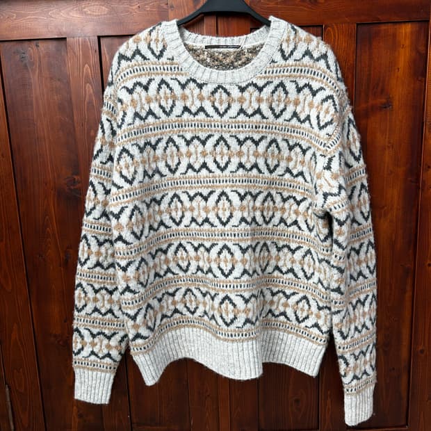 폭닥하고 부드러운 니트