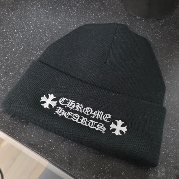 크롬하츠 로고 비니 블랙