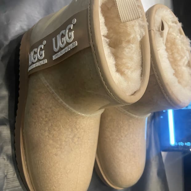 어그 부츠 거의새상품 사이즈37