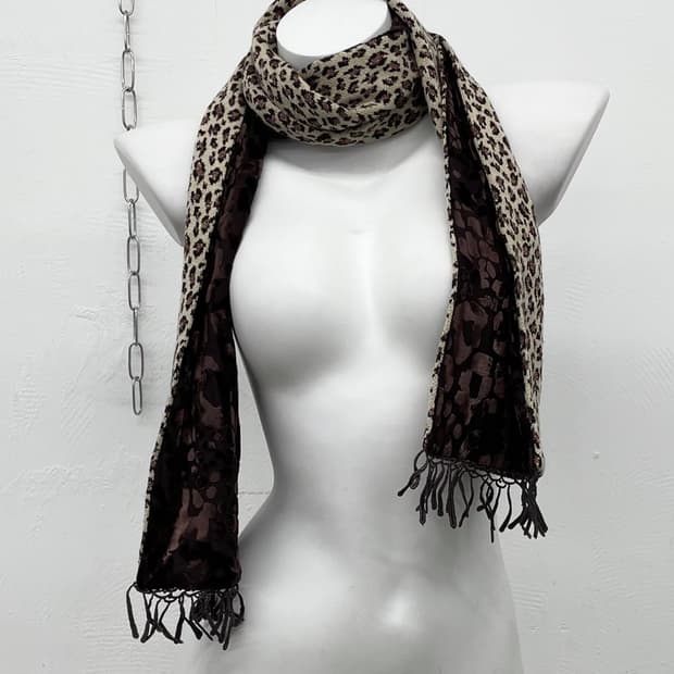 펑크 레오파드 수술 머플러 