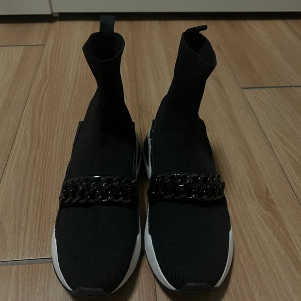 슈콤마보니 삭스부츠 스니커즈 앵클부츠