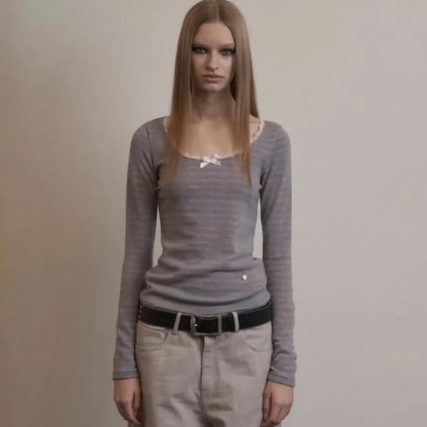 셋업이엑스이 stripe lace top baby blue