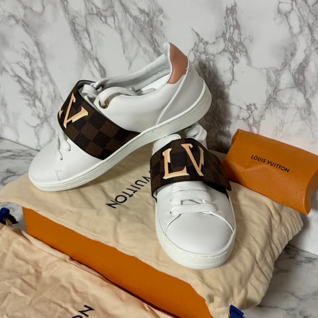 새상품 루이비통 벨크로 프론트로우 36 스니커즈