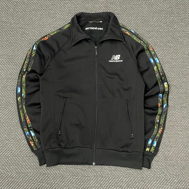 뉴발란스 트로피컬 트랙탑 v0008