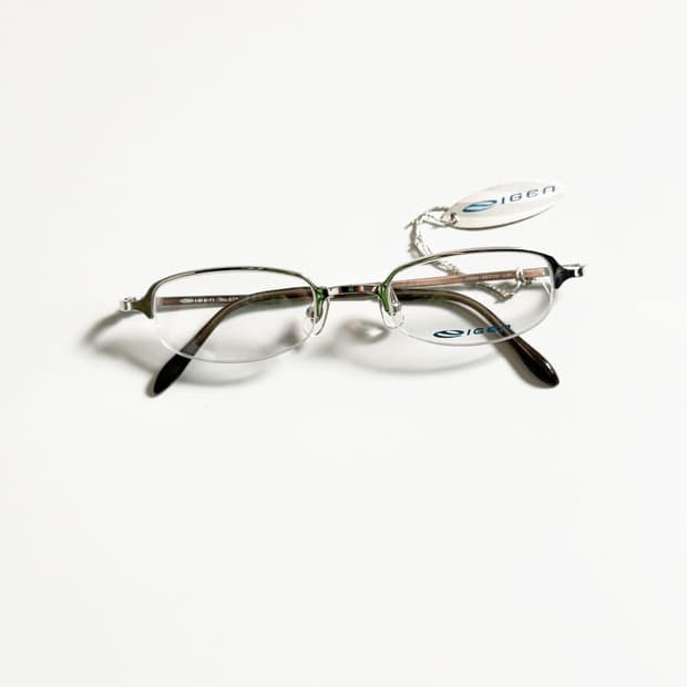 IGEN 반무테 스퀘어 실버 메탈 프레임 빈티지 안경