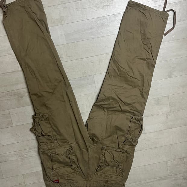 디키즈 카고팬츠 팝니다.