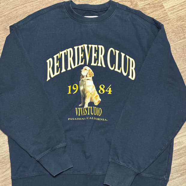 비바스튜디오 리트리버 클럽 맨투맨