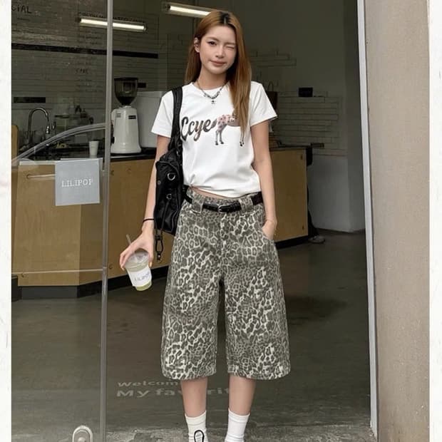 레오파드 버뮤다 팬츠