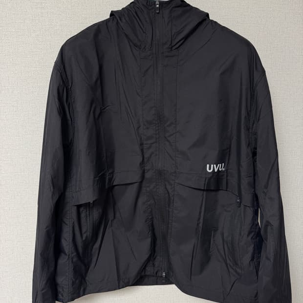 UVU 바람막이 L 사이즈 팝니다