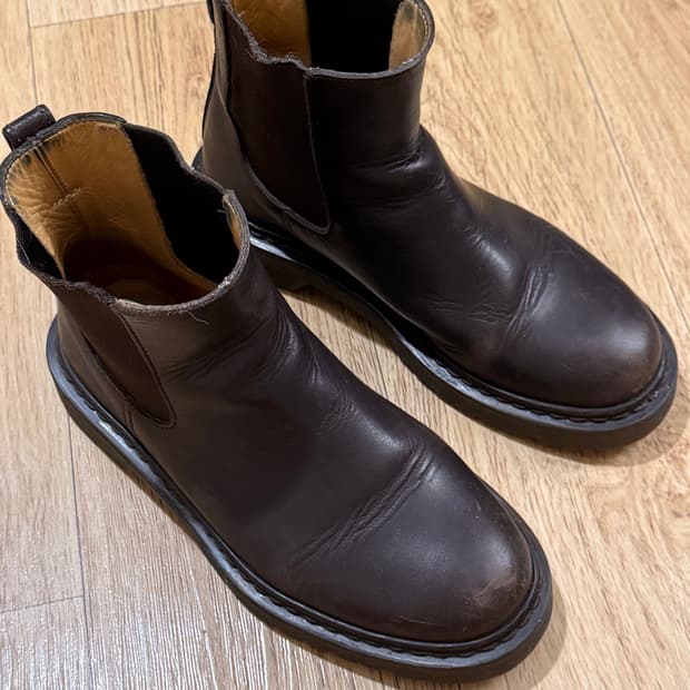 A.P.C. 아페쎄 여성 첼시 부츠
