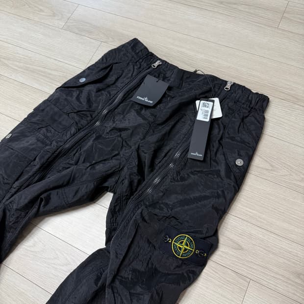 [New] 스톤아일랜드 크링클랩스 팬츠 32size