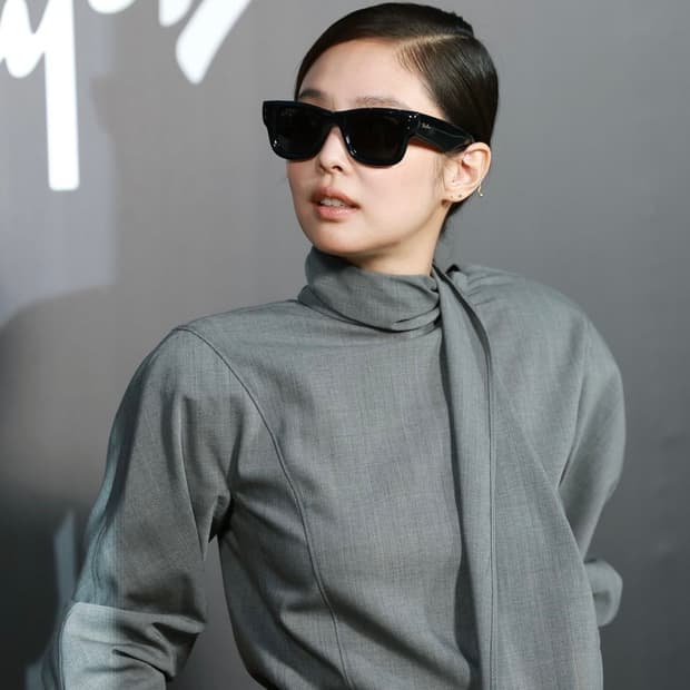 레이벤 메가 웨이페어러 (제니 착용템)