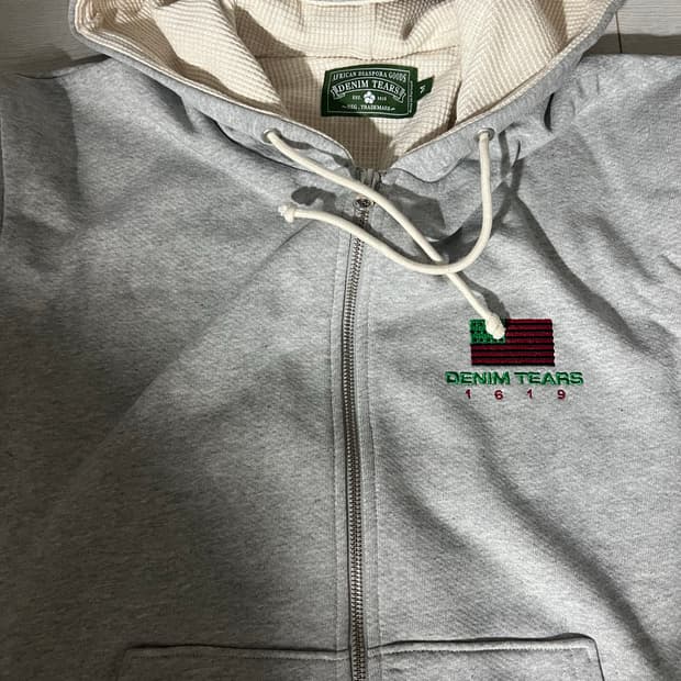 데님티어스 후드집업
