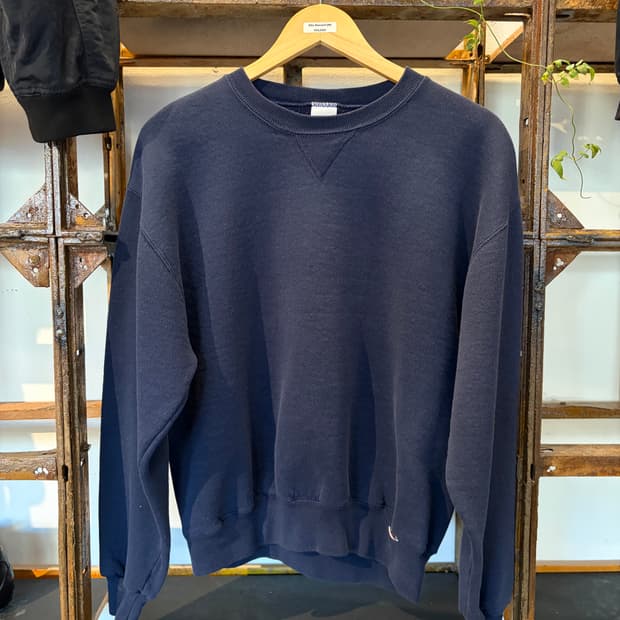 90s Russell plane sweat