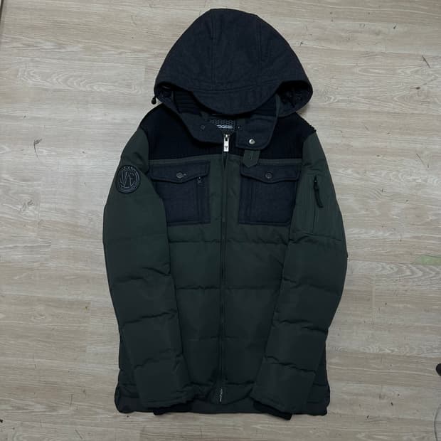 노이즈 니트 배색 와펜 후드 패딩 점퍼 [다크 카키] S/95