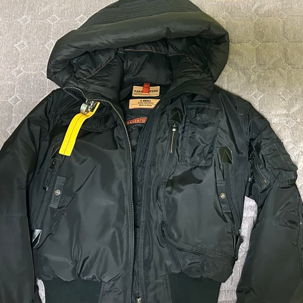 파라점퍼스 고비 23fw xs