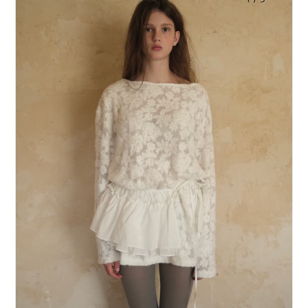 fletta 플레따 25fw 플라워 롱슬리브