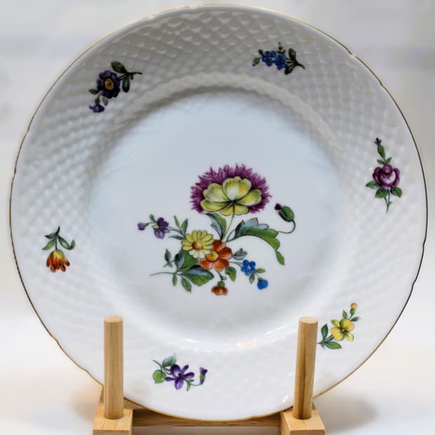 빙앤그뢴달 색슨플라워 접시