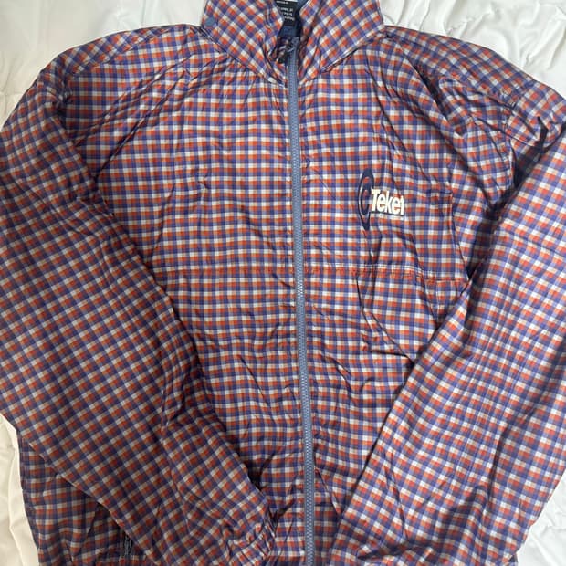 테켓 Symbol Check Wind Jacket Navy