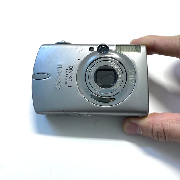 캐논 익서스 IXUS 700 디지털 카메라 (IXY 600)